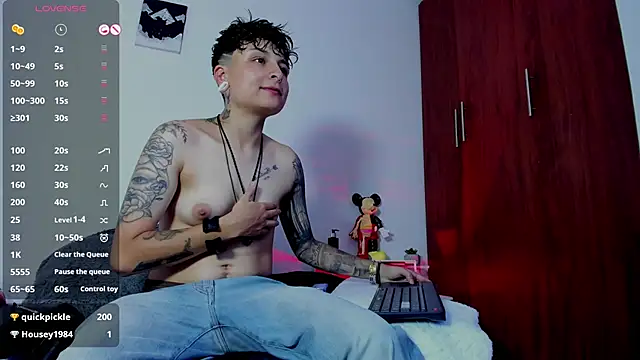 ZuryRamirez  online show from 01-06-25, 07:13