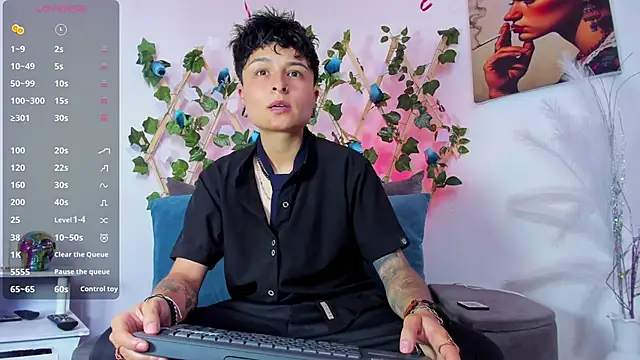 ZuryRamirez  online show from 02-14-25, 07:44