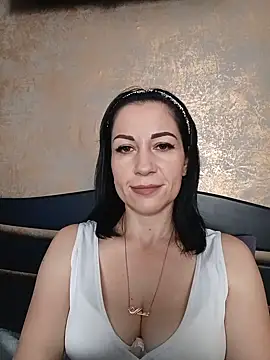 FireLily332 online show from 02-06-25, 09:32