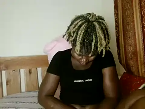 Sexxy prity25 online show from 01-28-25, 10:56