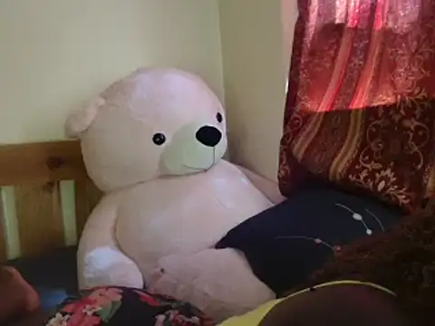 Sexxy prity25 online show from 03-05-25, 12:00