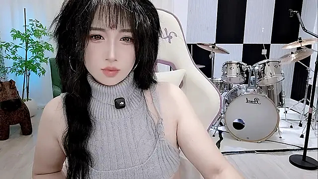 Vaness-a online show from 09-13-25, 05:57