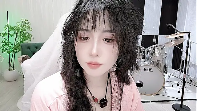 Vaness-a online show from 09-28-25, 03:39