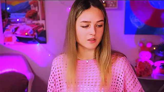 DeboraLarson online show from 01-26-25, 04:30