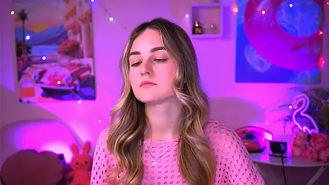 DeboraLarson online show from 02-17-25, 07:31