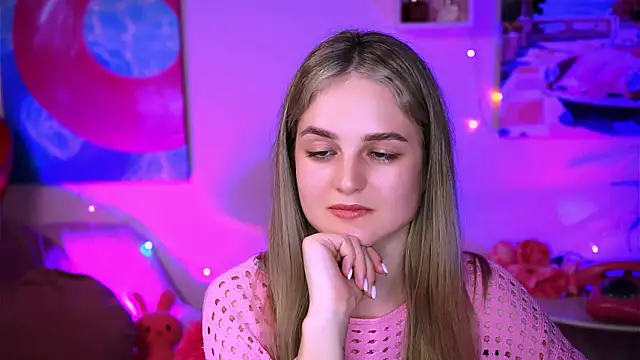 DeboraLarson online show from 03-06-25, 01:48