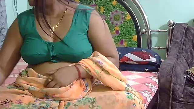 Couple For You18 online show from 03-11-26, 08:26