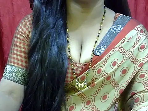 HOT-SEEMAA online show from 11-15-25, 07:27