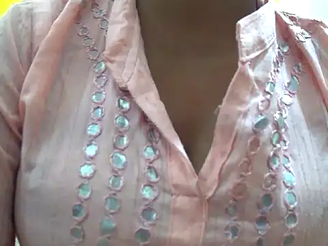 Snapshot of LOVE-SUSHILA chatting on 03-23-25, 03:21 LOVE-SUSHILA online show from 03-23-25, 03:21