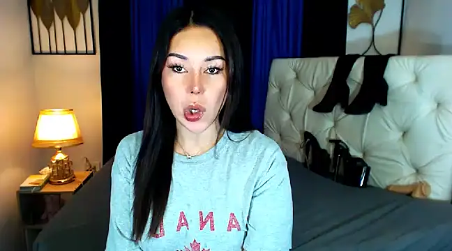 Snapshot of asian_ishnakhan chatting on 03-18-25, 07:52 asian ishnakhan online show from 03-18-25, 07:52