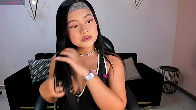 GabriellaLee online show from 02-10-26, 03:21