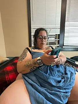 tillymarie34 online show from 05-26-26, 03:24