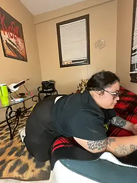 tillymarie34 online show from 06-17-26, 03:53