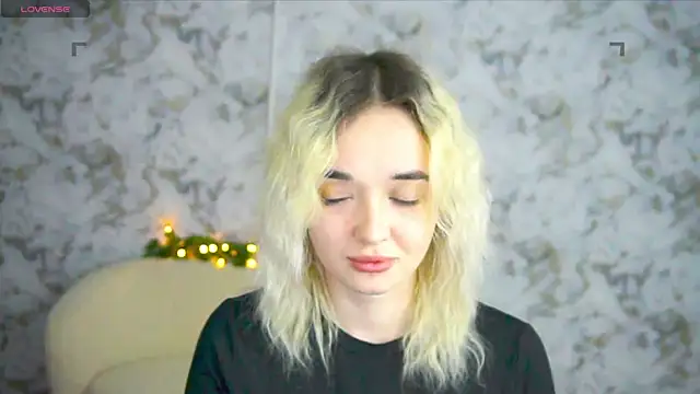 Ashley S online show from 05-03-26, 10:27