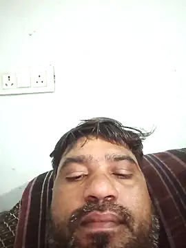 Snapshot of pintuS40 chatting on 09-29-25, 01:55 pintuS40 online show from 09-29-25, 01:55