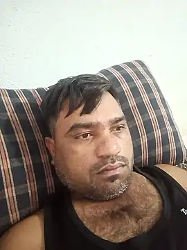 Snapshot of pintuS40 chatting on 10-20-25, 01:28 pintuS40 online show from 10-20-25, 01:28