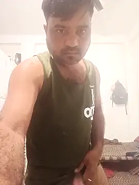 Snapshot of pintuS40 chatting on 11-07-25, 01:05 pintuS40 online show from 11-07-25, 01:05