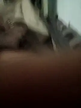 Snapshot of pintuS40 chatting on 11-12-25, 11:47 pintuS40 online show from 11-12-25, 11:47