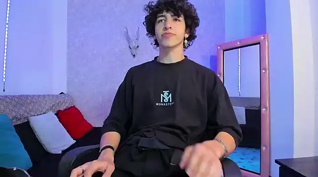 Kerverr  online show from 02-08-25, 07:49