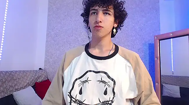 Kerverr  online show from 02-12-25, 01:48