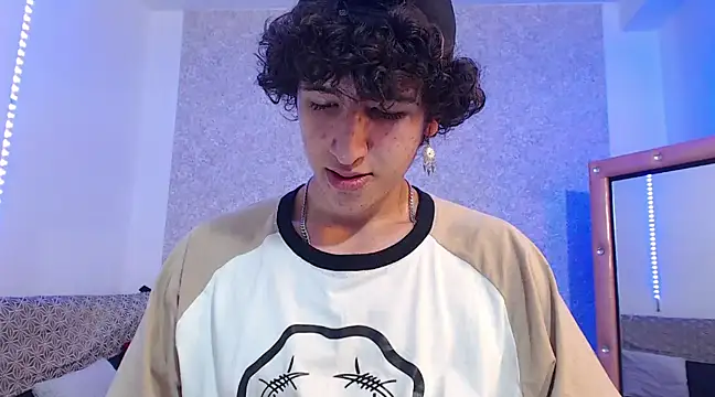 Kerverr  online show from 02-12-25, 04:55