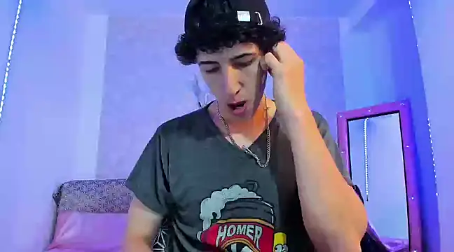 Kerverr  online show from 02-28-25, 02:31