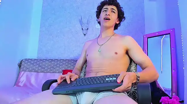 Kerverr  online show from 03-09-25, 01:14