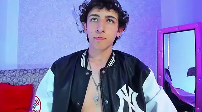 Kerverr  online show from 03-12-25, 11:33