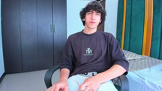 Kerverr  online show from 09-10-25, 05:57