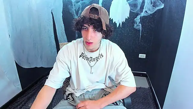 Kerverr  online show from 10-16-25, 05:47