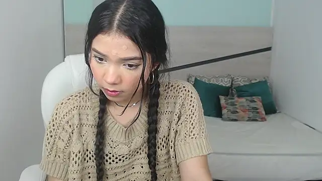 sussy leon online show from 12-13-24, 05:21