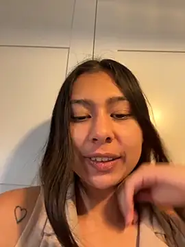 Im sophia1 online show from 11-18-25, 04:33