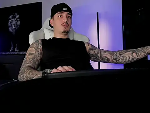 uptomatty online show from 11-03-25, 09:32