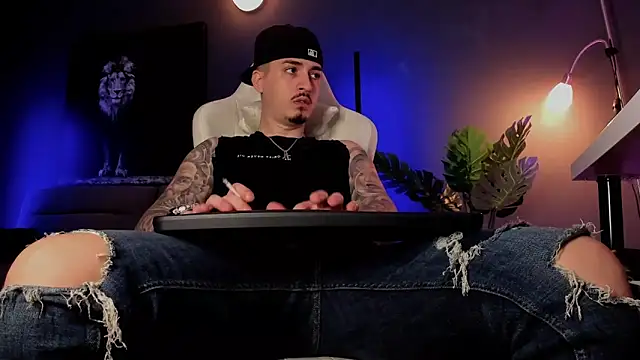 uptomatty online show from 05-01-26, 07:24