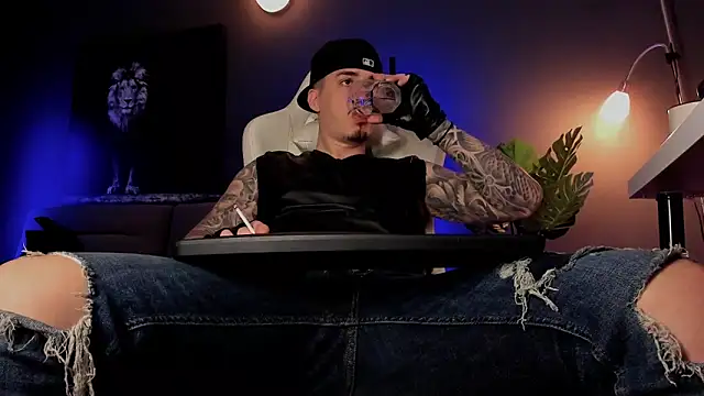 uptomatty online show from 05-02-26, 07:02