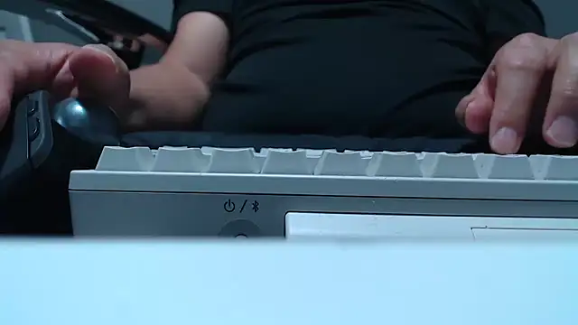 nimirole online show from 09-26-25, 05:00