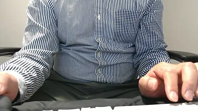 nimirole online show from 09-29-25, 04:01