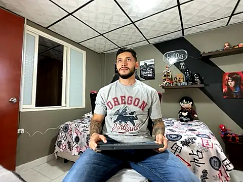 marcel crawford96 online show from 09-28-25, 01:49