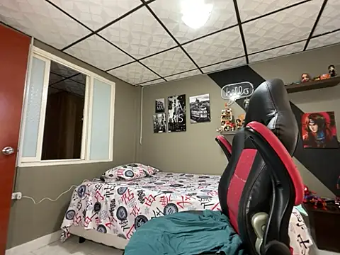 marcel crawford96 online show from 10-02-25, 03:19