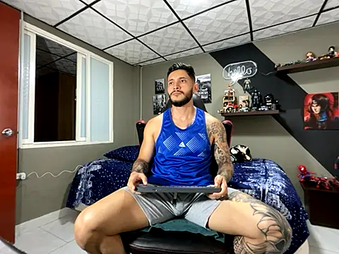 marcel crawford96 online show from 10-11-25, 04:16