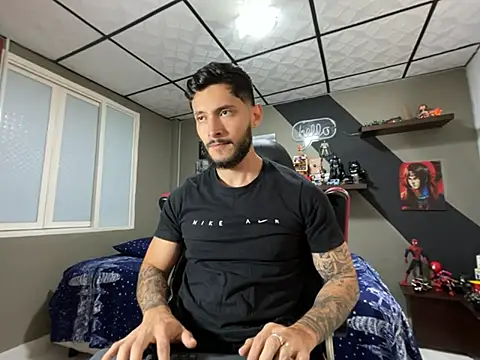 marcel crawford96 online show from 06-08-26, 02:17
