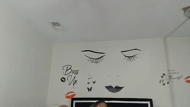 chocolatefantasyxxox online show from 12-04-24, 12:41