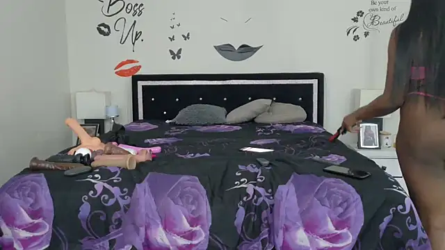 chocolatefantasyxxox online show from 03-20-25, 07:25