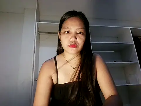 prettythalia online show from 07-19-26, 12:42