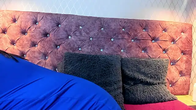 NahomiFireSex online show from 02-28-26, 04:35