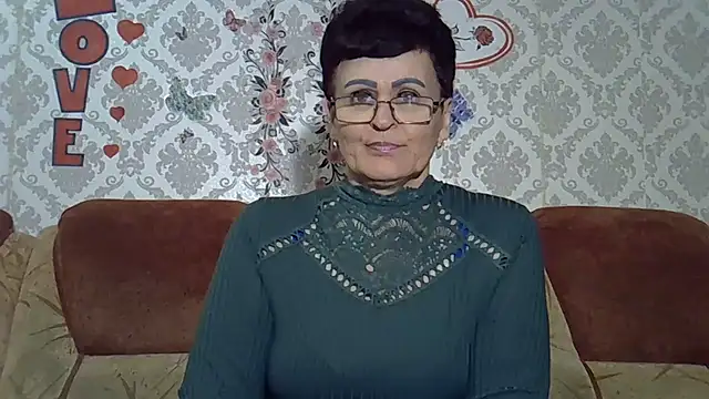 PaulaGolden online show from 05-10-26, 07:52