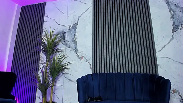 Snapshot of Just_Mira_ chatting on 02-17-25, 05:25 Just Mira online show from 02-17-25, 05:25