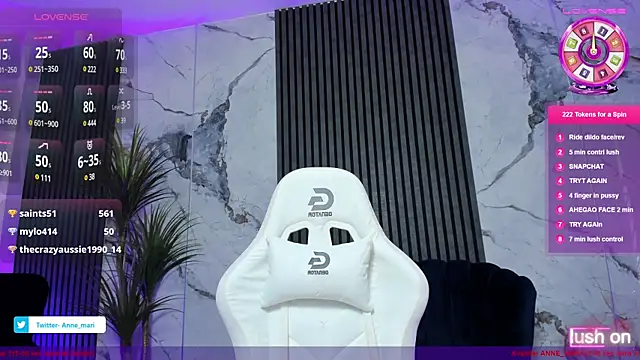 Snapshot of Just_Mira_ chatting on 03-18-25, 08:36 Just Mira online show from 03-18-25, 08:36