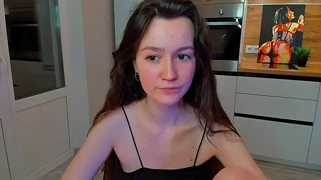 Snapshot of ameli_moon chatting on 01-08-25, 03:07 ameli moon online show from 01-08-25, 03:07