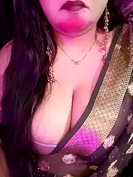 Suhanakhan00 online show from 03-18-26, 07:50